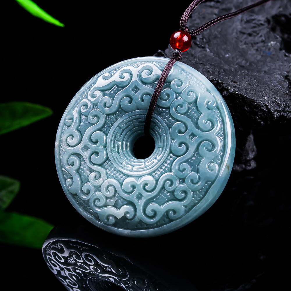 Women Accessories To Gift - Collier pendentif fleur en jadéite birmane