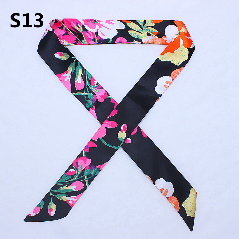 47 couleurs marque Bandana pet - Silk Scarf Square avis et prix