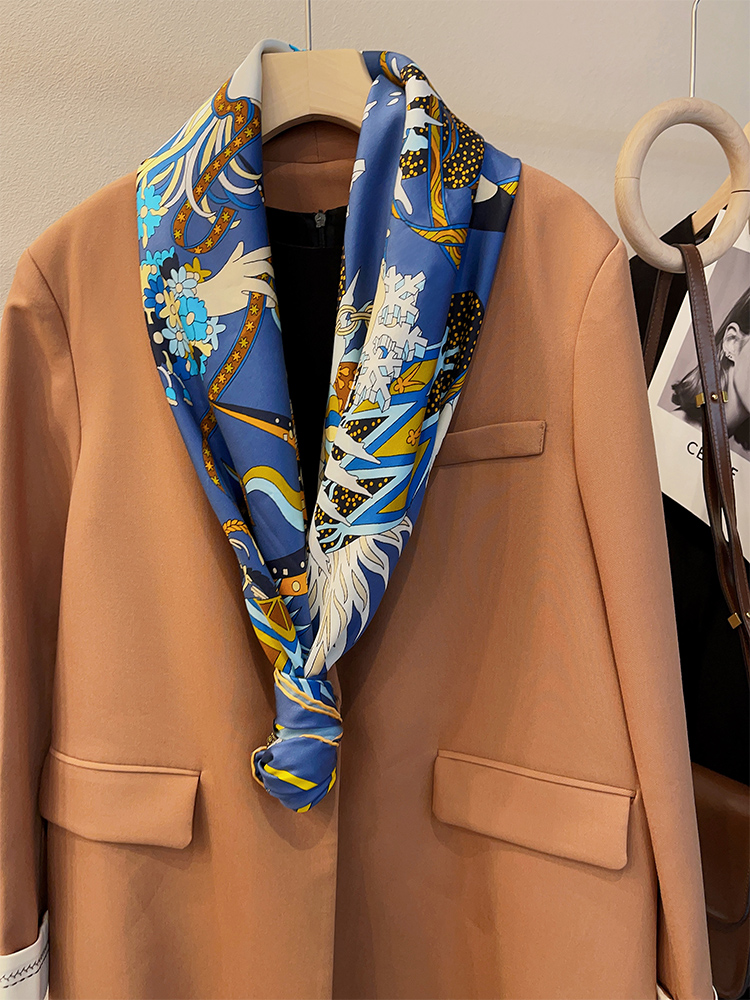 Écharpe Mulberry InjLarge pour - Silk Scarf Square avis et prix
